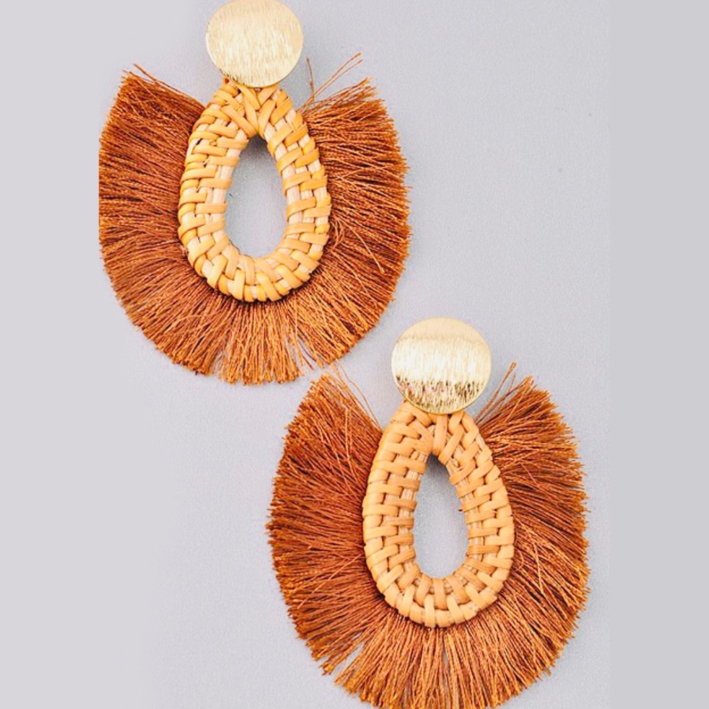 BOHO 3” Camel Tan Raffia Rattan Wicker Fan Fringe Tassel Earrings Summer Jewelry